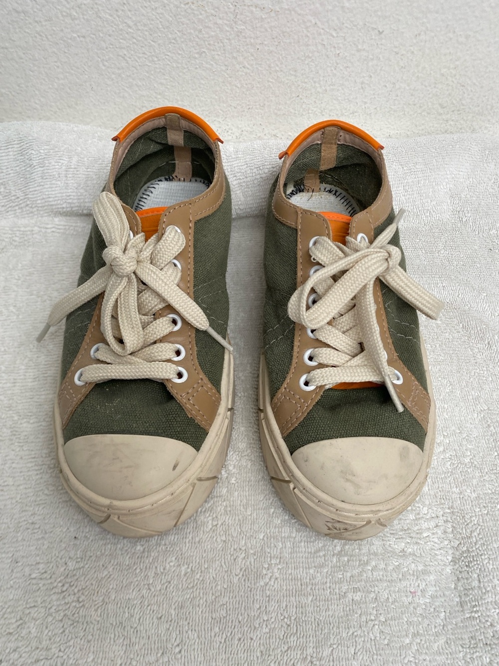 Schutz Women's Olive Tan Canvas Platform Sneakers Size 5 Streetwear Casual Retro